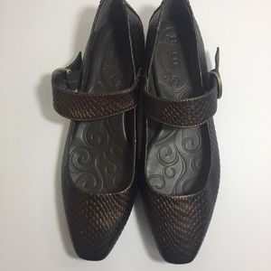 Elegant Brown Mary Jane Shoes